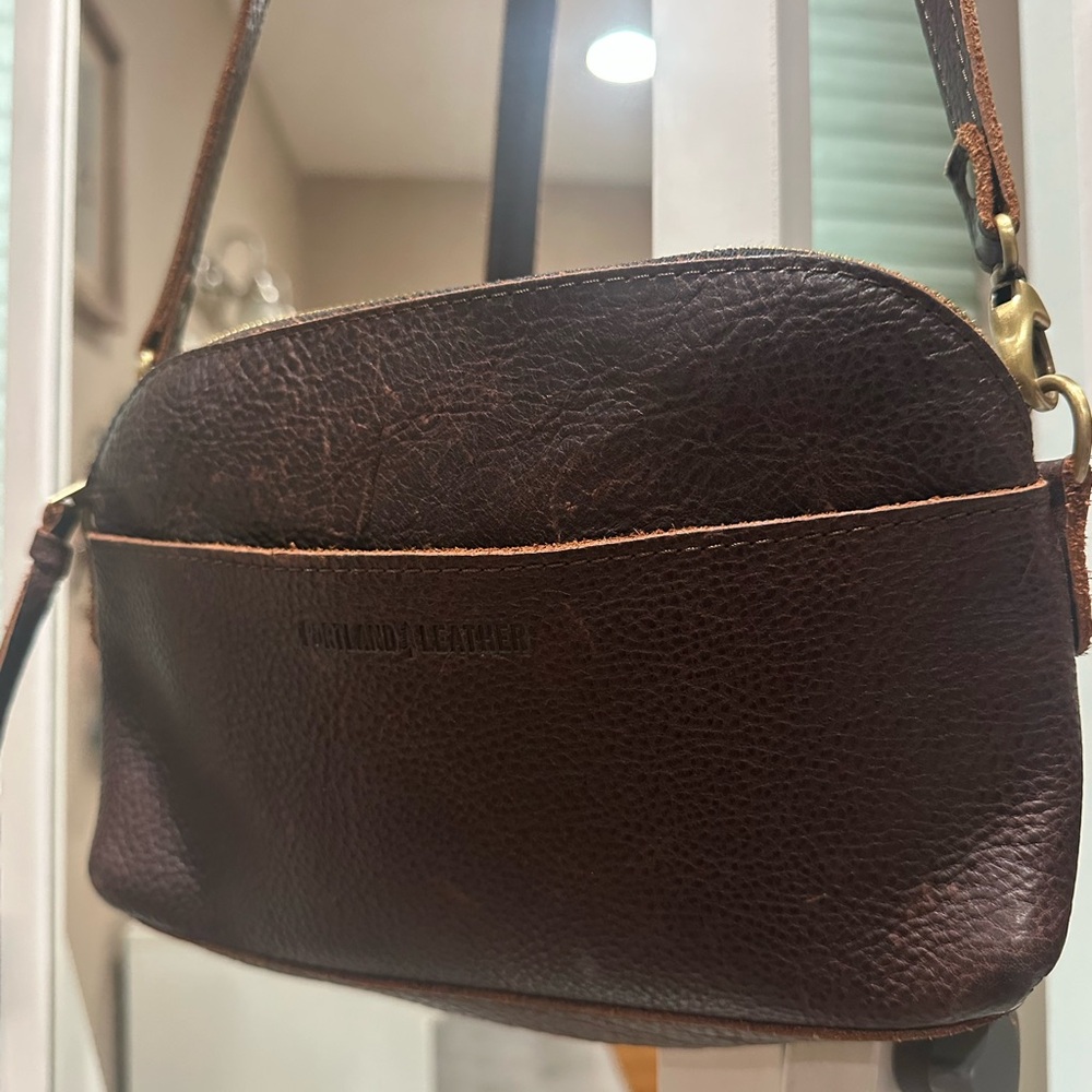 Portland Leather Eclipse Crossbody Bag